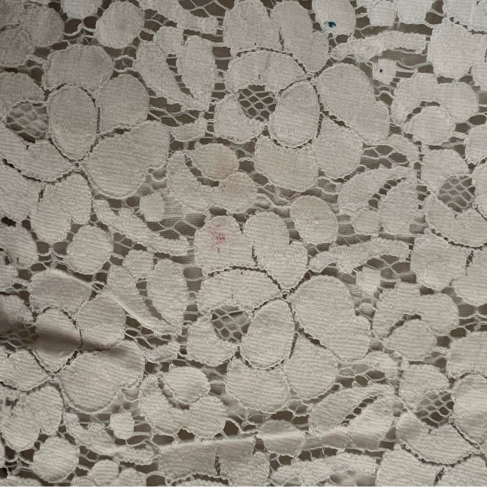 Joe Fresh Kids Enfants (6-7) Small Peplum White Lace Blouse - Picture 6 of 8